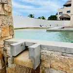 Brand New Penthouse With Plunge Pool, Amazing Top View